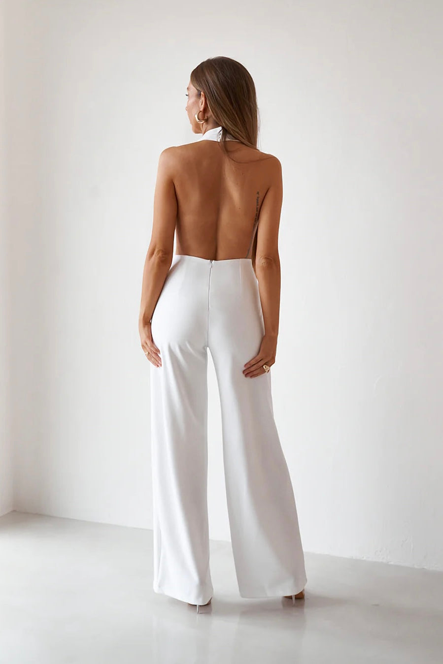 BACKLESS JUMPSUIT - WHITE