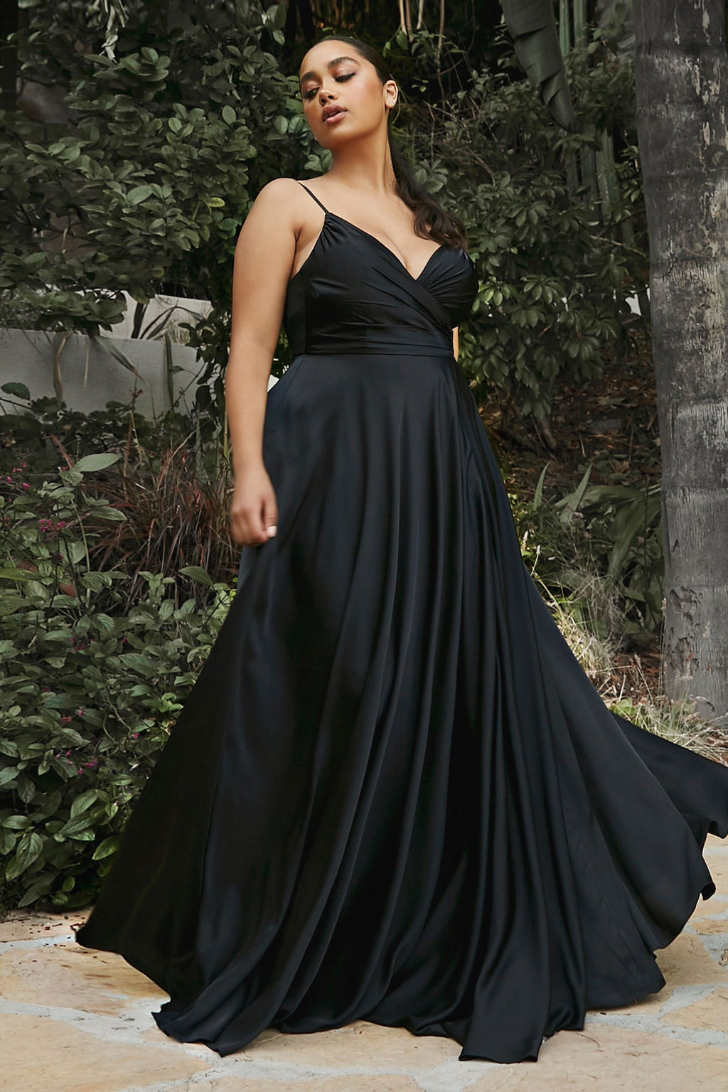 BLISS GOWN - BLACK 7485